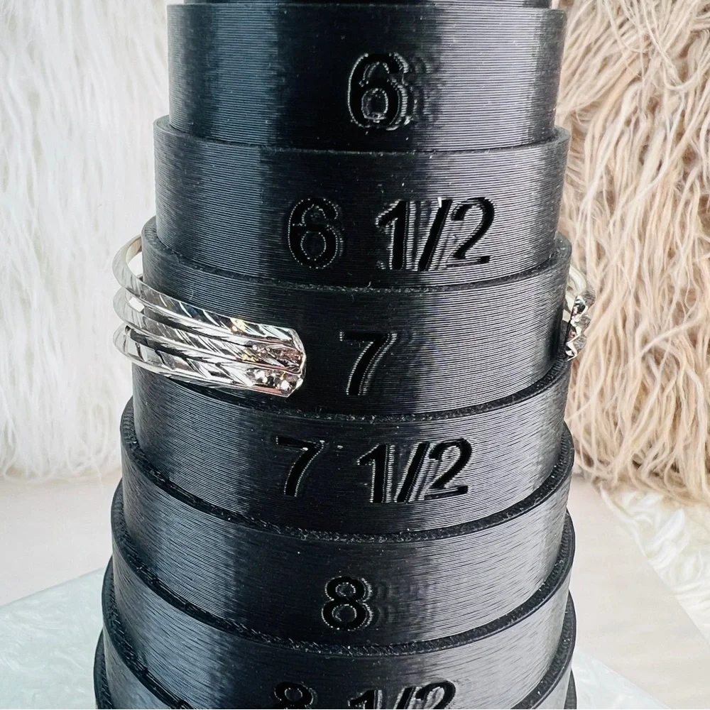 Vintage Silvertone bohemian chic cuff bracelet